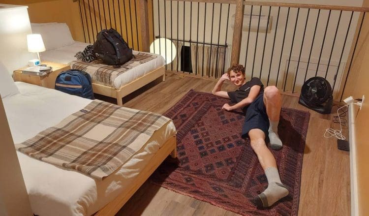 4 person cabin