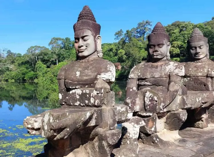 angkor wat south gate bridge devas