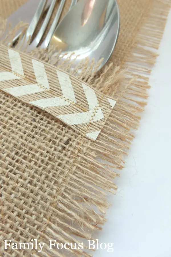 DIY Easter place settings