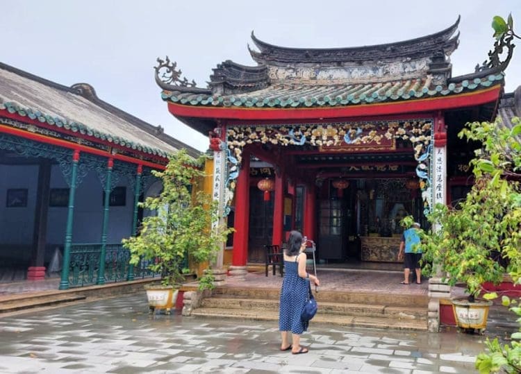 Hoa Van Le Nghia
