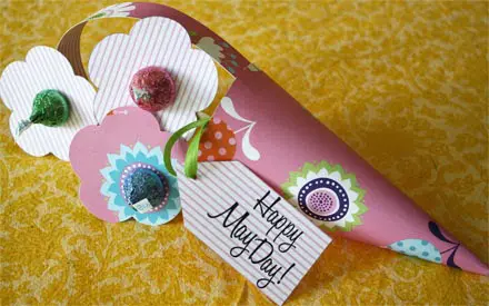 May Day Basket Door Hanger Cone