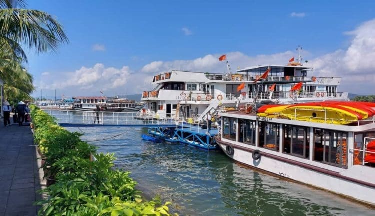 vietnam travel