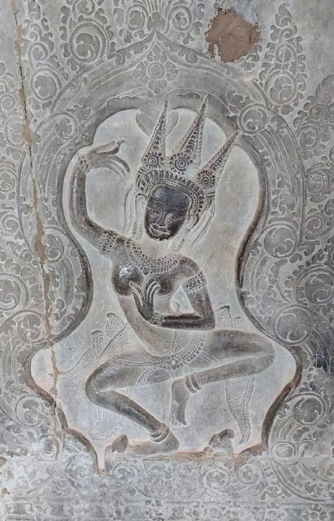 angkor wat apsara