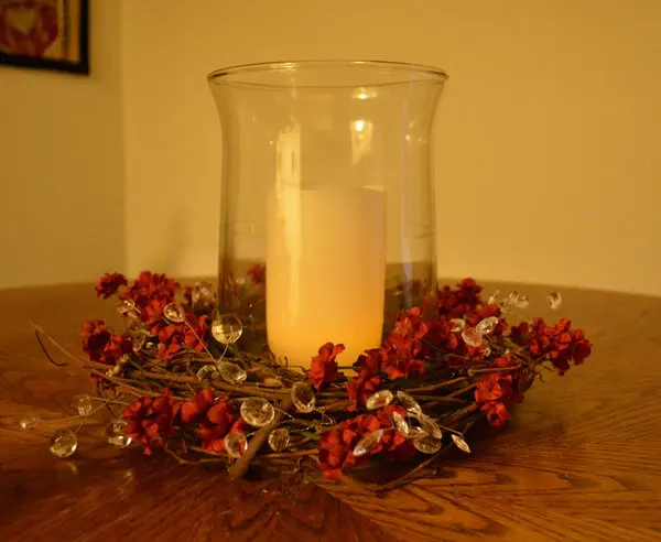 Valentine's Day Table Decor DIY Centerpiece