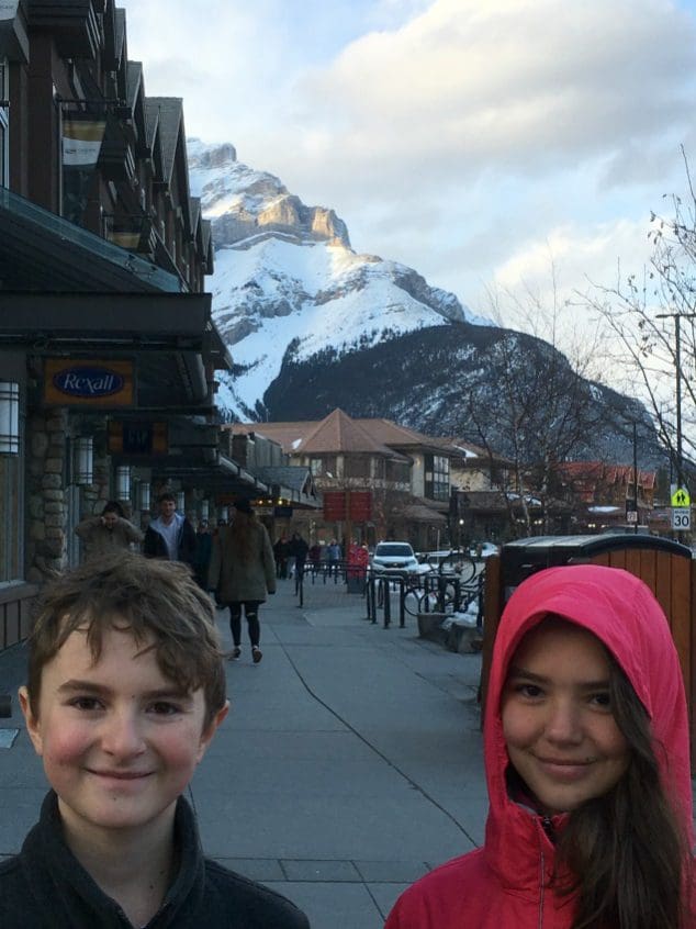 shopping banff