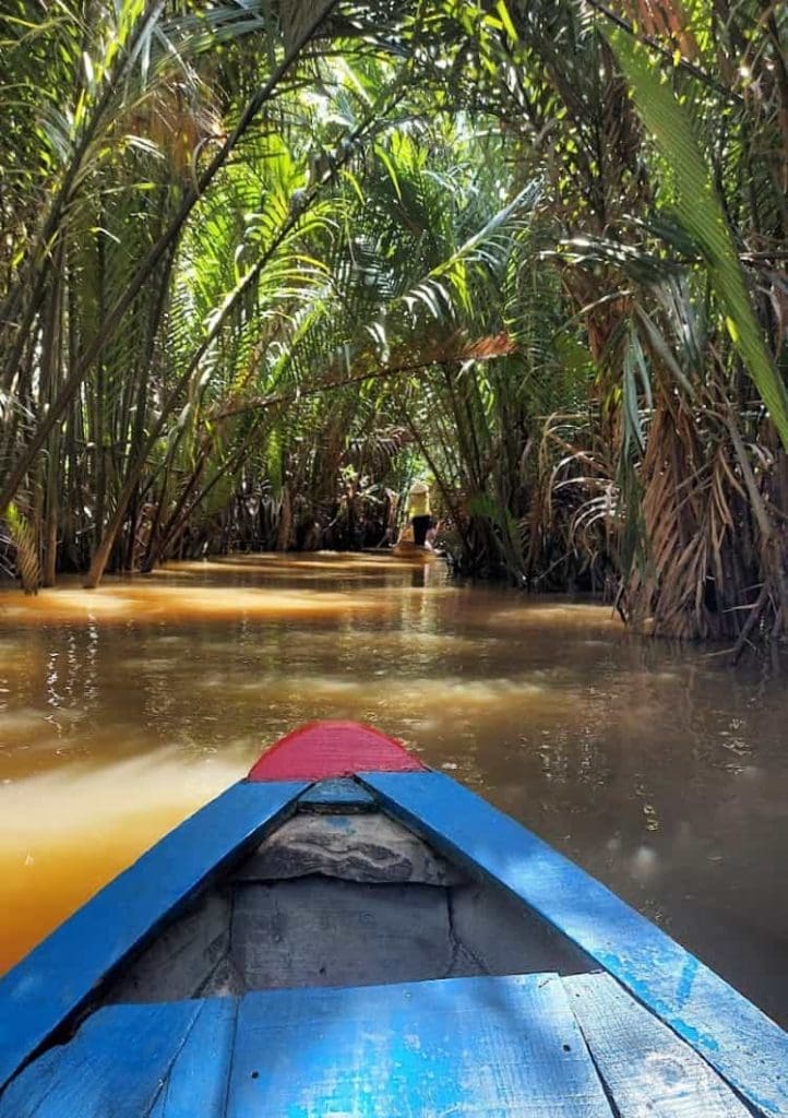 small sampan