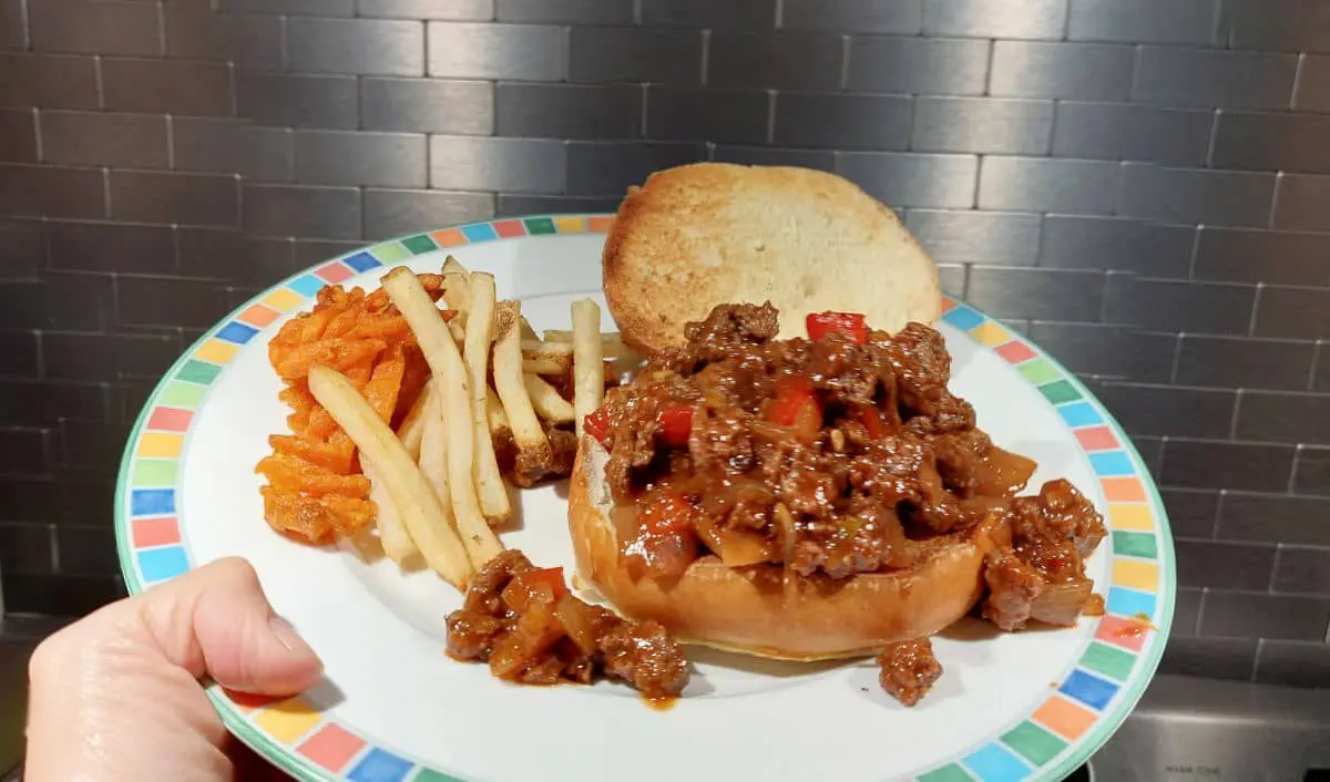 what to serve with sloppy joes